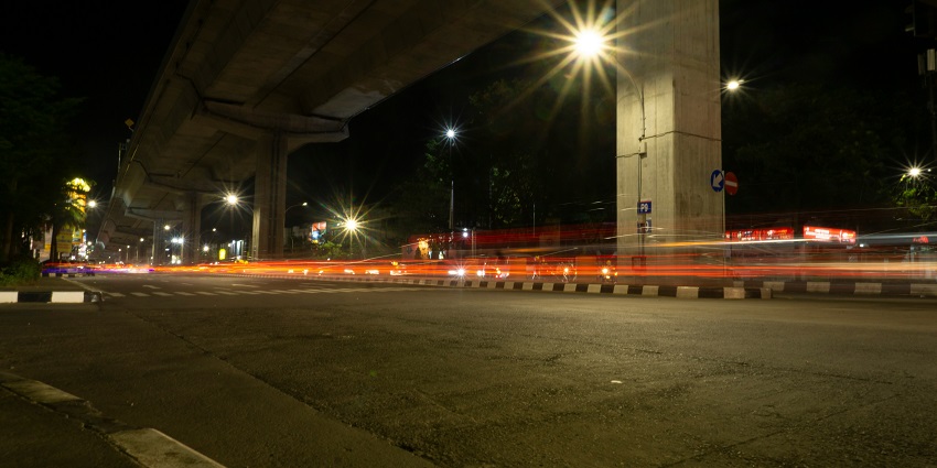 A picture of East Coast Road, a site of ghostly encounters in Chennai, Tamil Nadu.