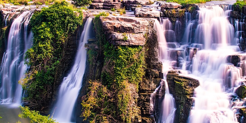 Ethipothala Waterfalls, one of the biggest waterfalls near Chennai, cascades beautifully in greenery.