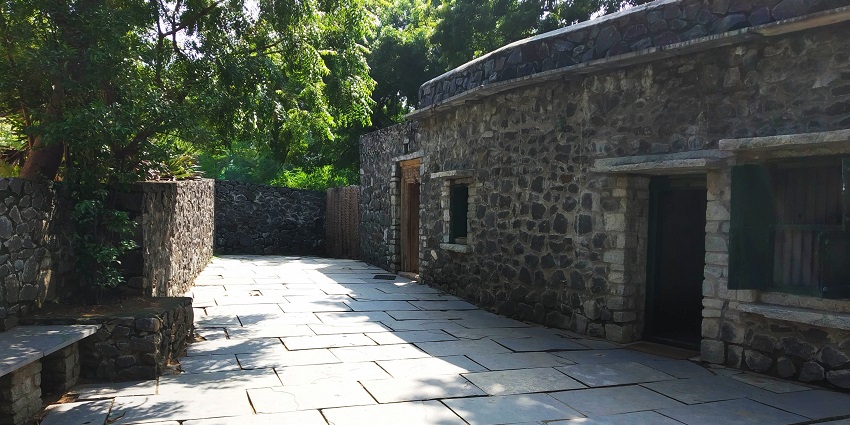 Ilkal Weaver's House at Dakshina Chitra, showcasing traditional Indian architecture.