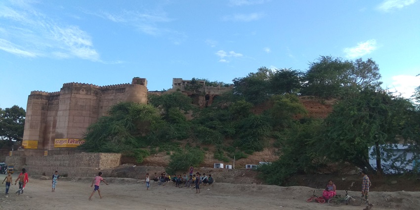 Ruined brick walls of ancient Kans Fort (Mathura Fort) beside the Yamuna River
