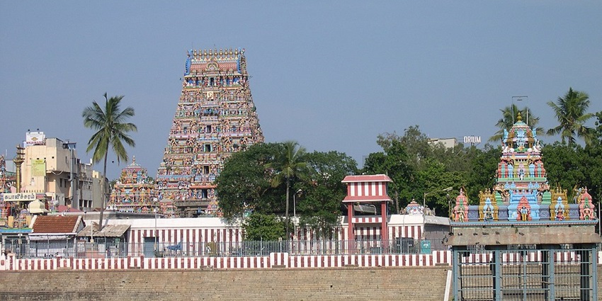 Stunning architecture of Kapaleeswarar Temple, one of the things to do in Chennai with friends.