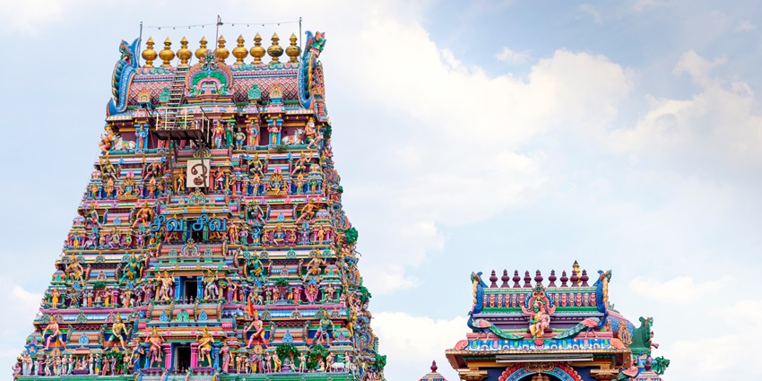 Stunning architecture of Kapaleeswarar Temple, one of the things to do in Chennai with friends.