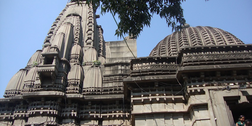The snap of the beautiful walls of the Kalaram temple and its architecture in the city