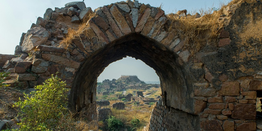 A picture of the architectural site, perfect for all the history enthusiasts.