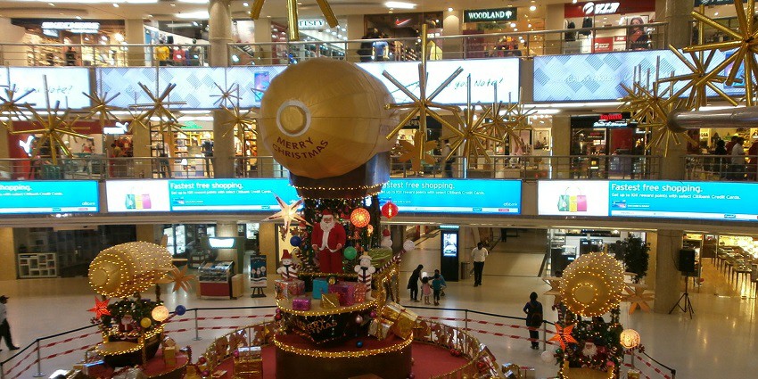 Avenue Mall, a place for shopping in Chennai mall features dining and entertainment options.