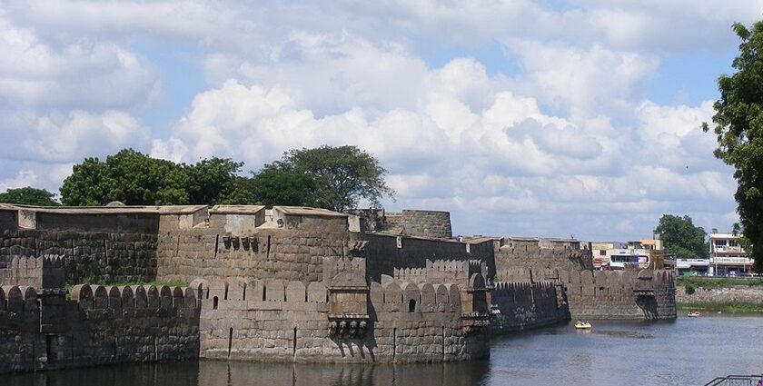 Fort Geldria, the historic Dutch fort showcasing colonial architecture and history