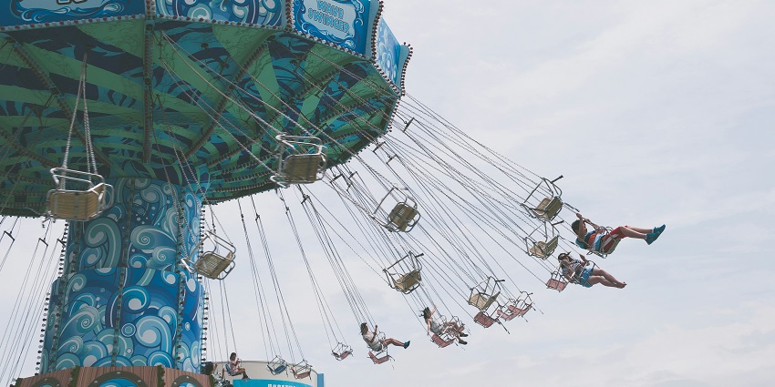 An image showing a thrilling ride at Four Seasons Fun City