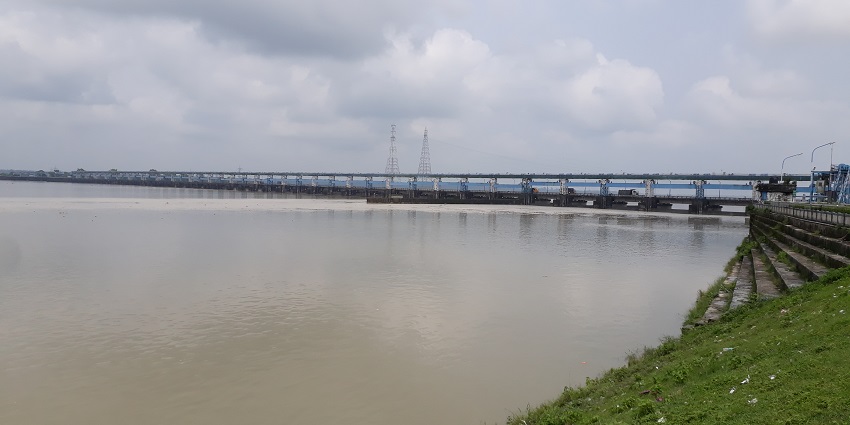 Gajoldoba Barrage, a peaceful haven and a birdwatcher’s paradise in North Bengal.