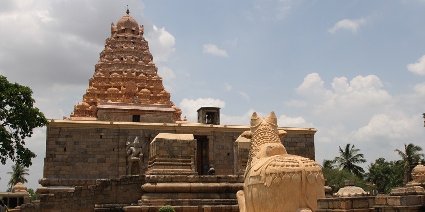 Front view of the Brihadeeswarar Temple in Gangaikonda Cholapuram