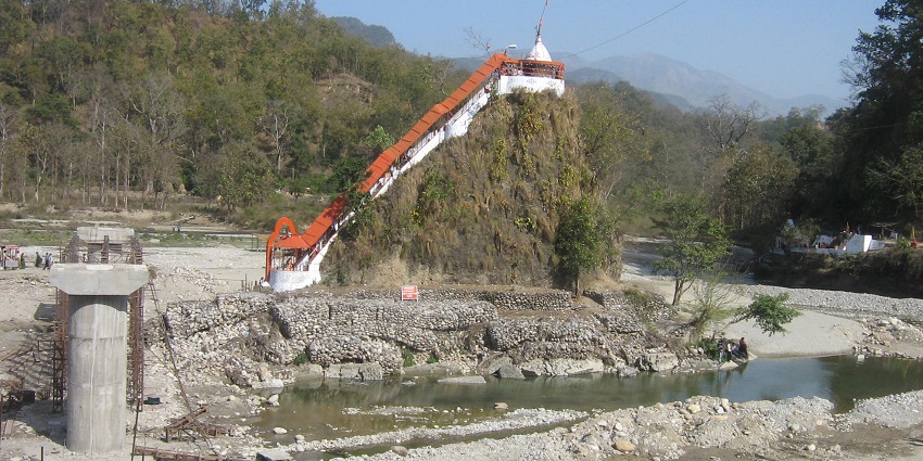 mage of the Garjia Devi temple, highlighting attractions near Jim Corbett National Park.