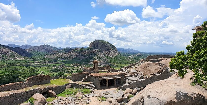 A glimpse of the stunning Gingee Fort showcases architecture and a rich cultural heritage.