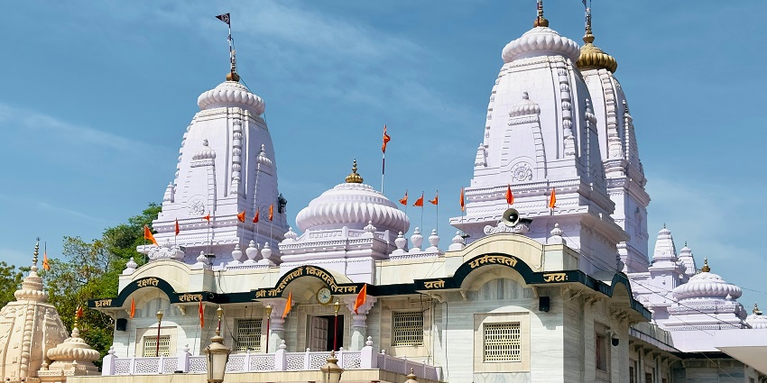 A picture of Gorakhnath Temple of Gorakhpur, a famous place with city landscape.