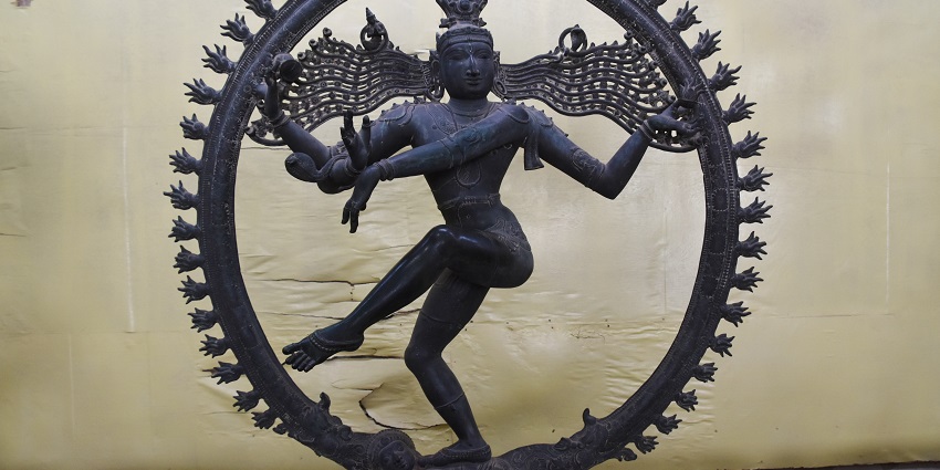 Guruvayurappan Art Gallery offers spiritual art reflecting local religious heritage.
