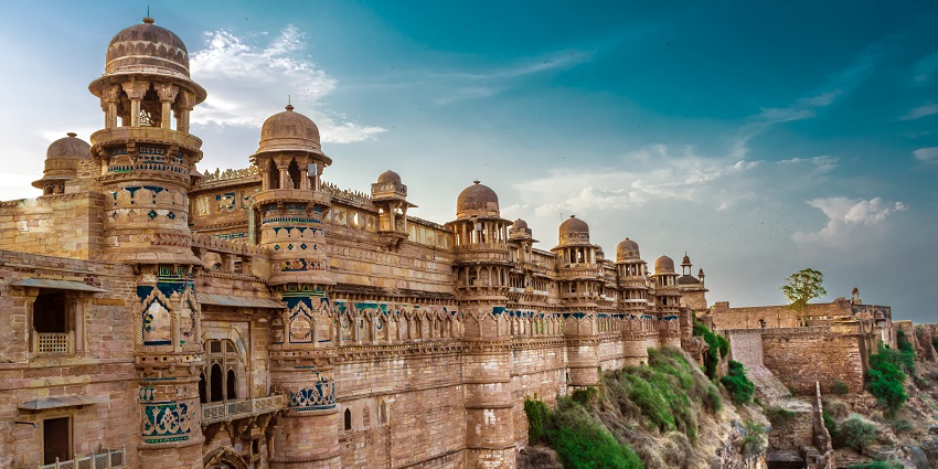 A stunning view of the famous Gwalior Fort located near Samthar Fort during the day.
