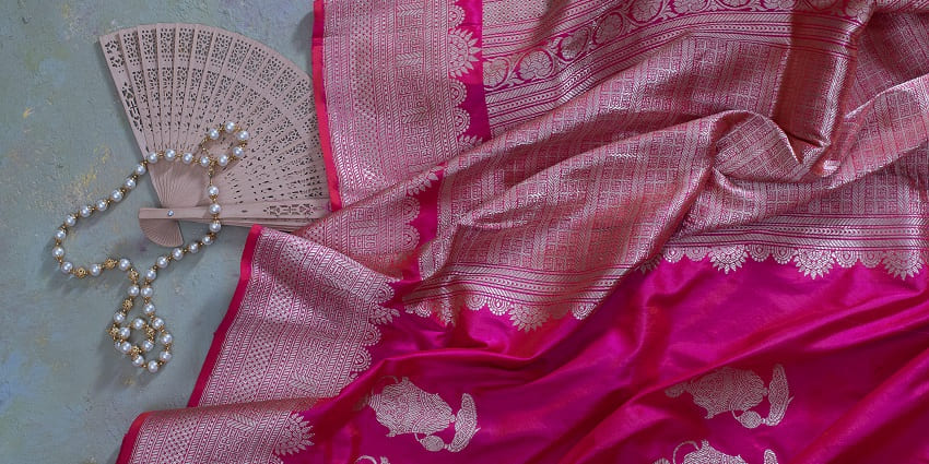 HAND AN YARNS is one of the famous spots for saree shopping in Chennai, India.