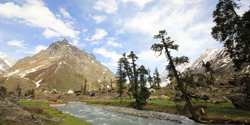 Har ki Doon is a picturesque valley renowned for trekking and natural magnificence.