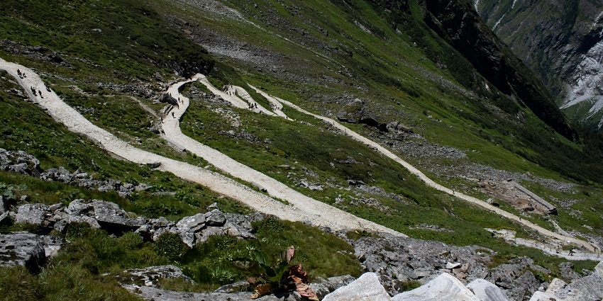 A view of Hemkund Sahib, one of the top places near the Valley of Flowers National Park.