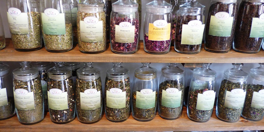 Shopping places in Yercaud specialising in natural herbal products for health and wellness.