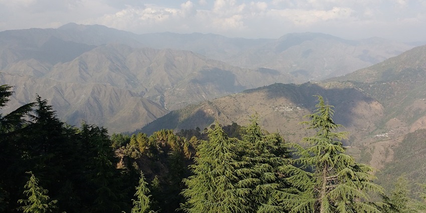the sky at Lal Tibba, is an interesting thing to do in Mussoorie for all.