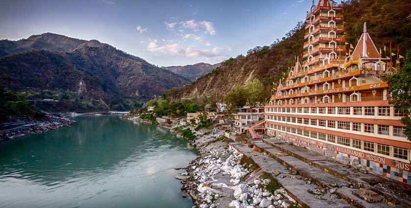 View of a river in Rishikesh, one of the best hill stations near Dehradun