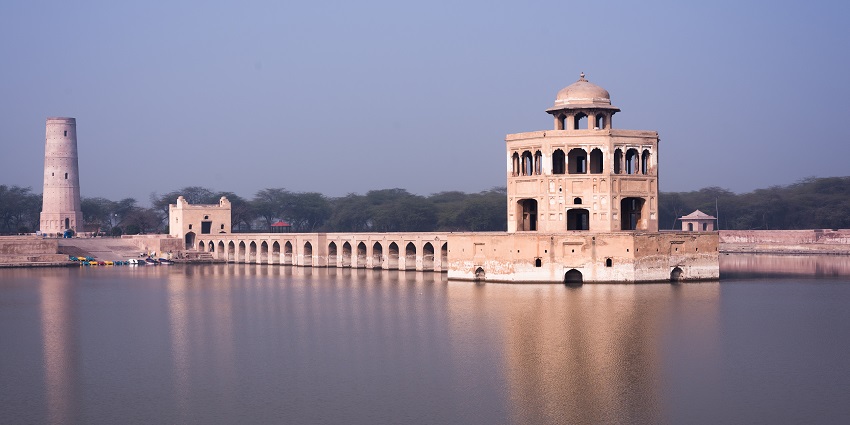 A picture of Hiran Minar, which hosts some of the top things to do in Fatehpur Sikri