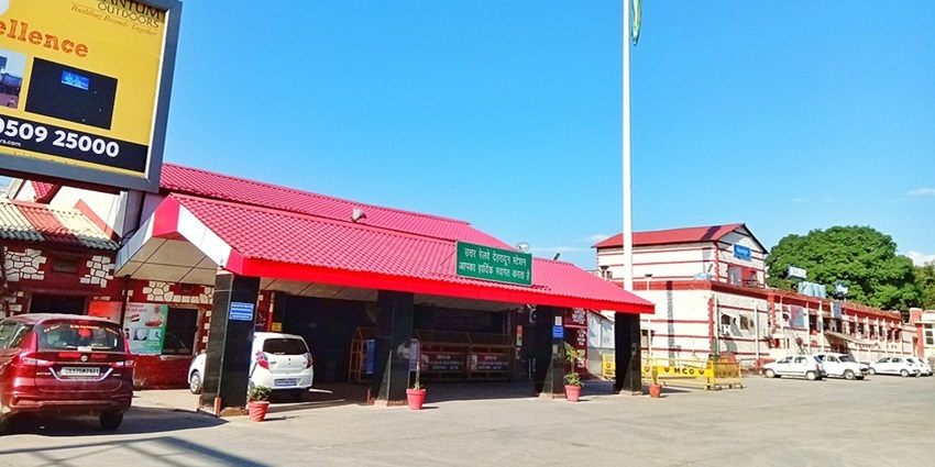 Travel to Banasur Fort by air, rail, or convenient road routes.