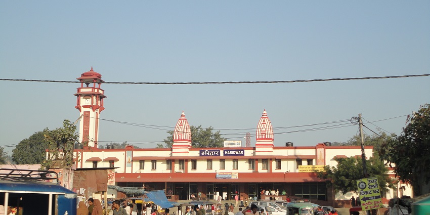 The beautiful state of Uttarakhand is easily accessible by air, rail, and road.