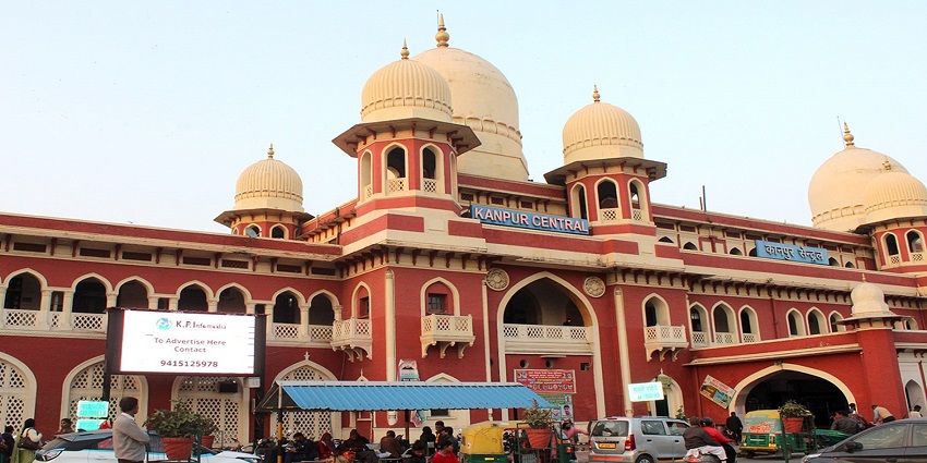 Kanpur Railway Station entrance, the city where the Taj Mahal Mosque is located