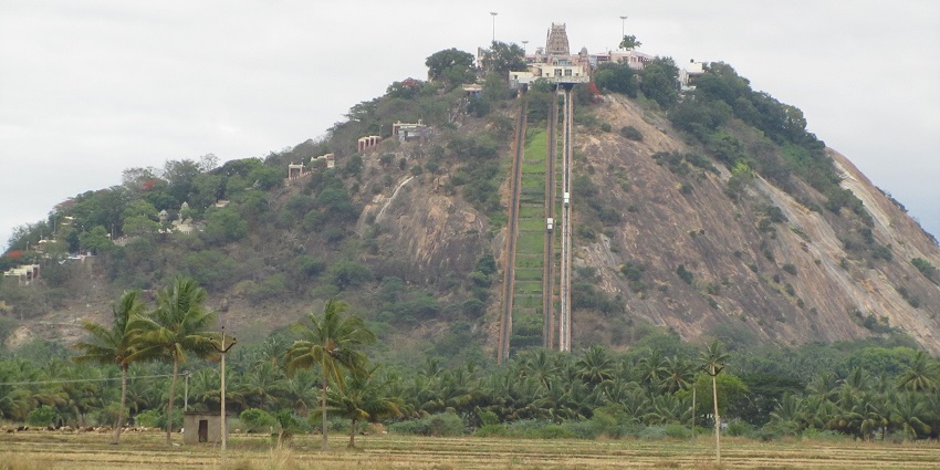 A top view of the temple on the hills, one of the must-see places to visit in Palani.