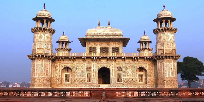 An image of Itmad-ud-Daula's tomb and one of the places to visit in Agra.