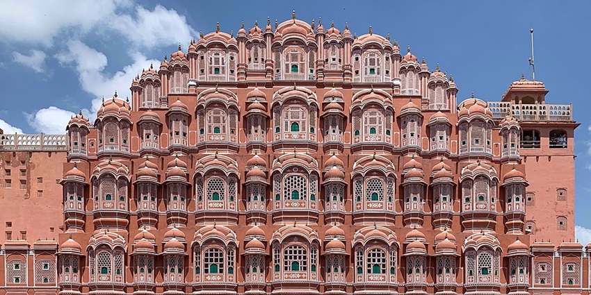 Jaipur’s heritage makes it one of the best places to visit near Delhi in August for 3 days.