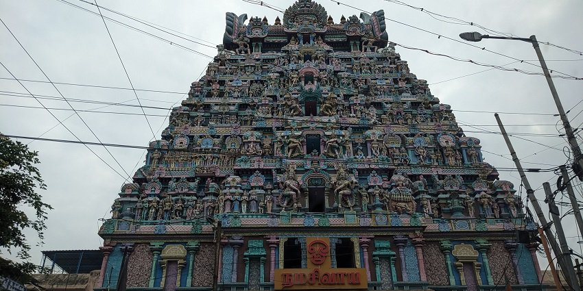 An image of the Jambukeswarar Temple, one of the destinations near Samayapuram Temple.