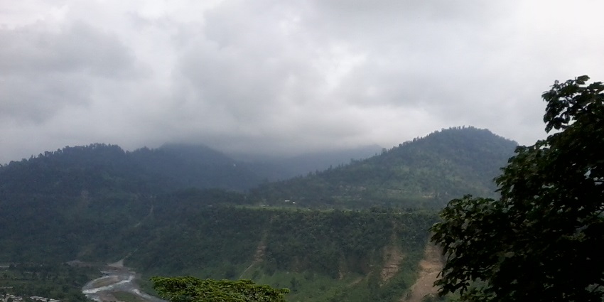 The breathtaking nature welcoming you to one of the offbeat places near Siliguri