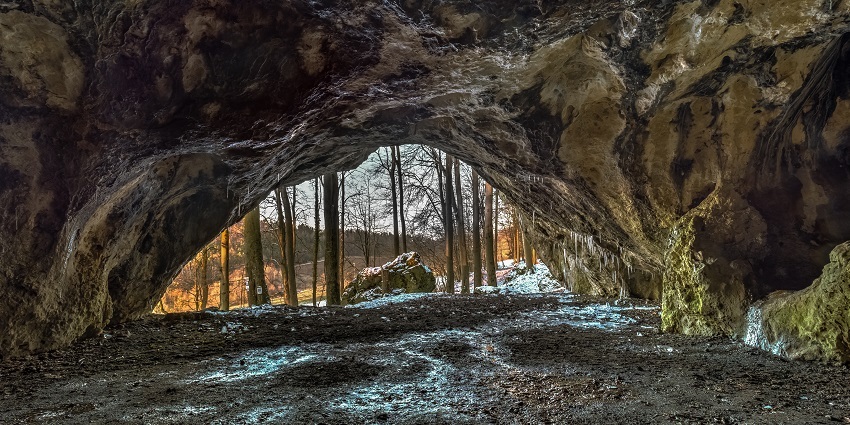 Eye catching view of Monikut Parvat which houses jhilmil cave