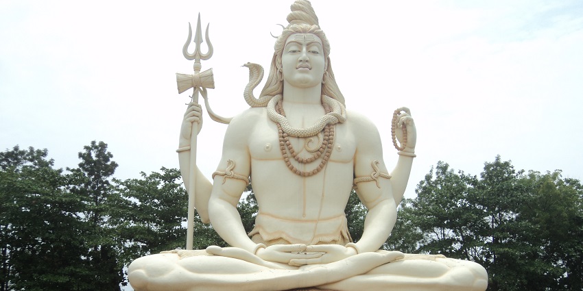 Shiva Temple at Kachnar City, a famous place near Devipatan Temple, with grand architecture