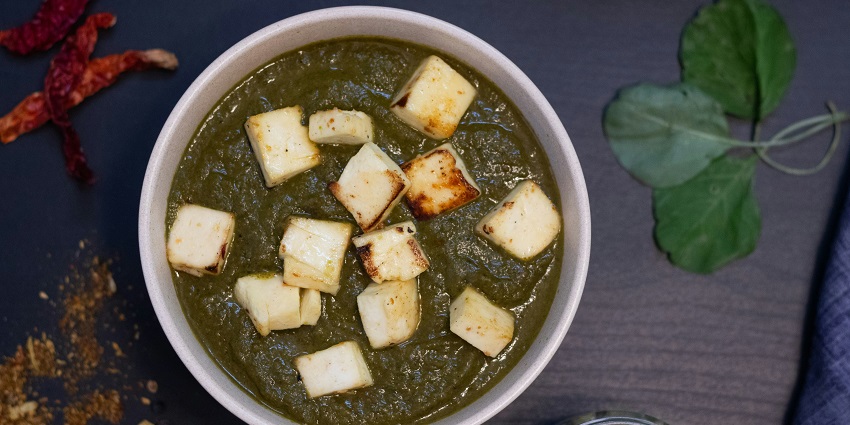 Kafuli cooked in the state of Uttarakhand for every traveller to taste and enjoy.