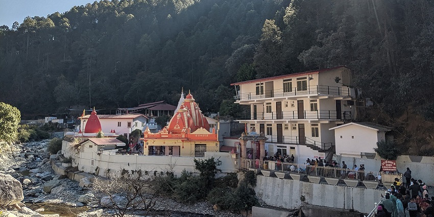 An early morning view of Kainchi Dham, one of the places to visit near Bhimtal.