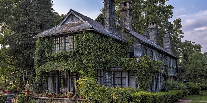 A visit to Morgan House, an ancient place to visit in Kalimpong, a pristine hill station.