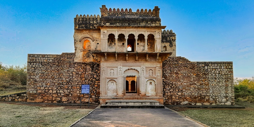 Kalinjar Fort - a hidden treasure showcasing the diversity of forts in Uttar Pradesh.