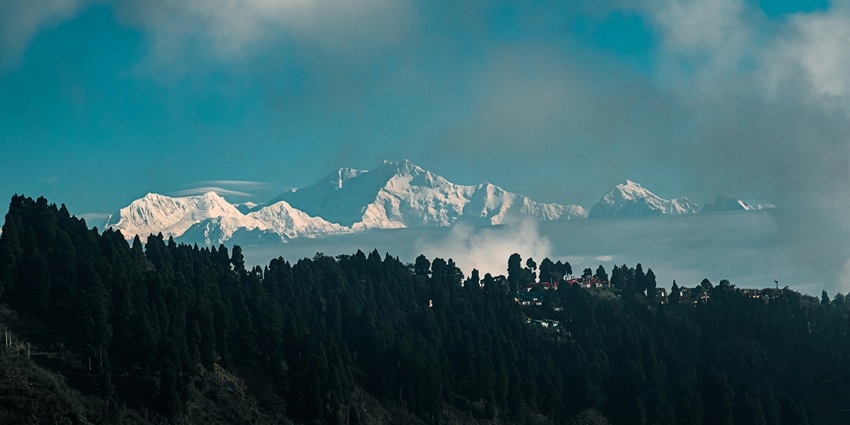 Wonderstruck views of Kanchenjunga peaks - one of the best places to visit in Sikkim