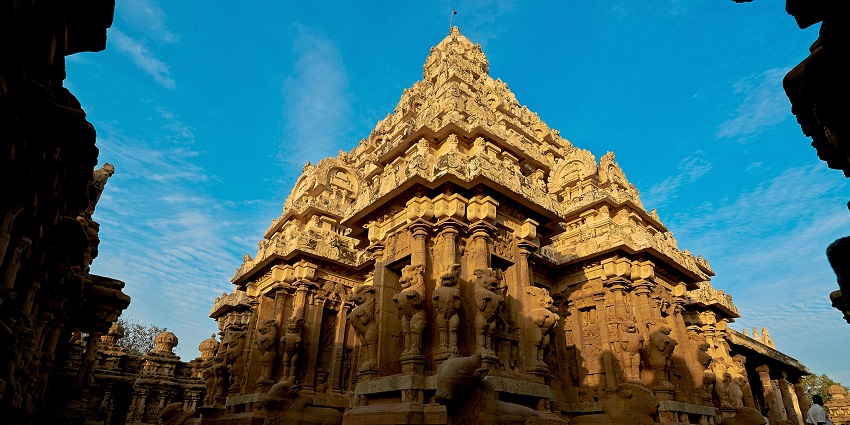 Kailasanathar Temples in Kancheepuram with its sandstone structure and detailed carvings.