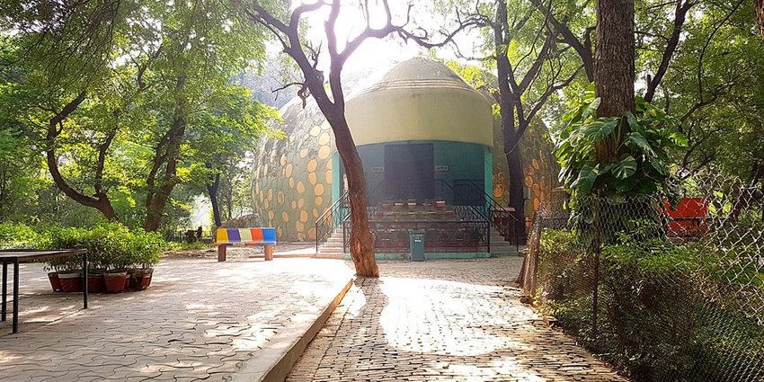 Aquarium at Kanpur Zoo, a famous place near Khereshwar Temple, displaying colourful fish