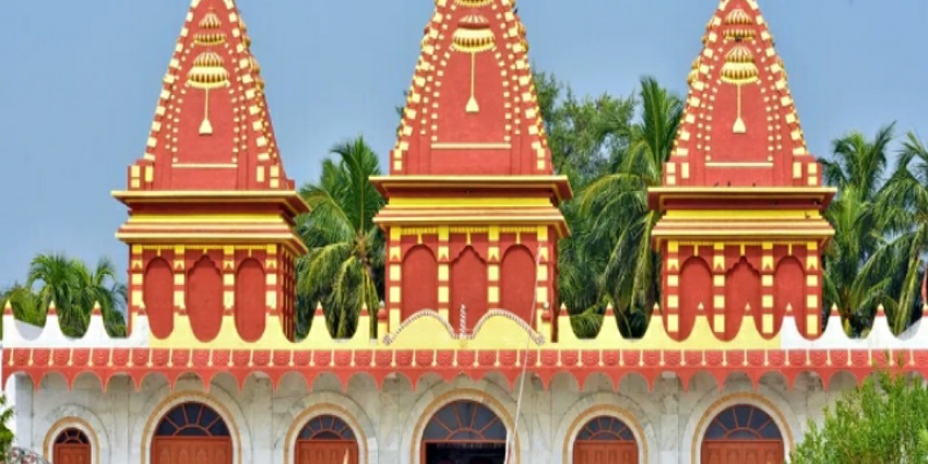 Sacred Kapil Muni Temple, a must visit among places to visit in and near diamond harbour