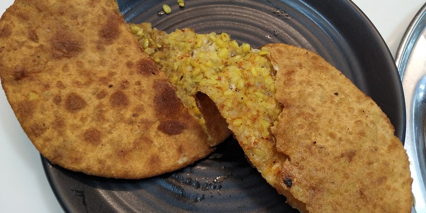 The tantalizing tasty parathas are a favorite street food in Noida