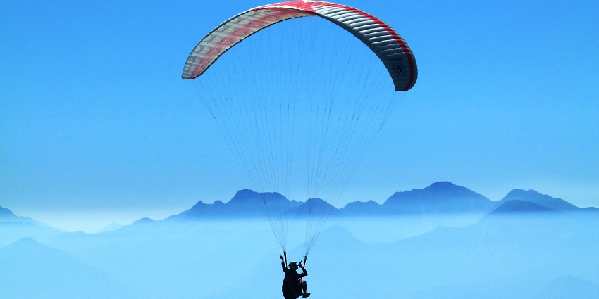 Thrilling white-water rafting destination with picturesque Himalayan surroundings.