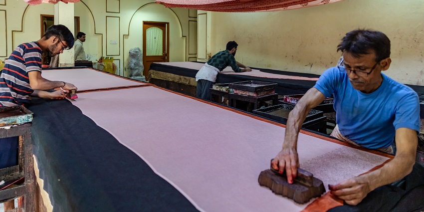 Traditional shawl factory offering handcrafted woollen products and souvenirs.