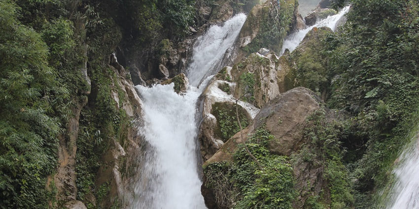 Beautiful waterfall popular for picnics and scenic photography opportunities.