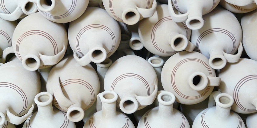 Khurja, a must-visit place for Ceramic aesthetic teapot shopping in Uttar Pradesh.