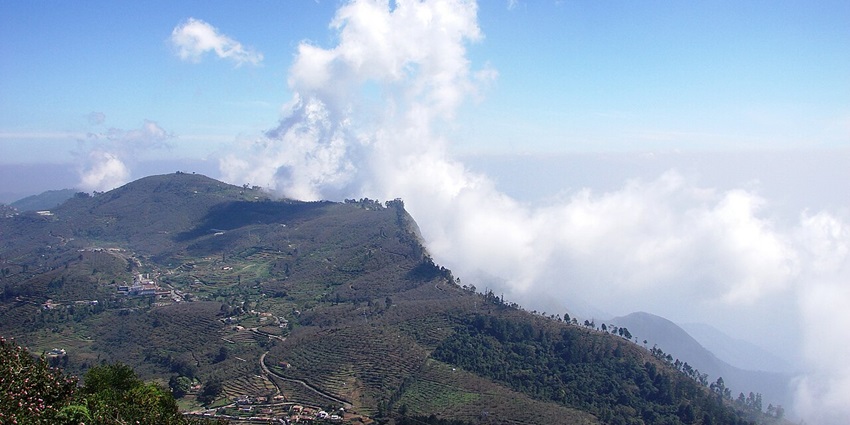A picture of Kodaikanal, one of the popular hill stations near Pondicherry.