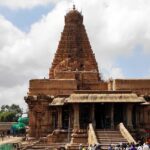 Brihadisvara Temple in Thanjavur with its towering central Vimana and surroundings.